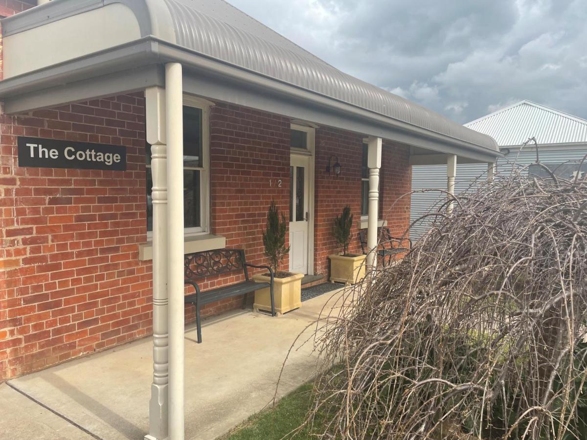 Millthorpe Motel Exterior photo