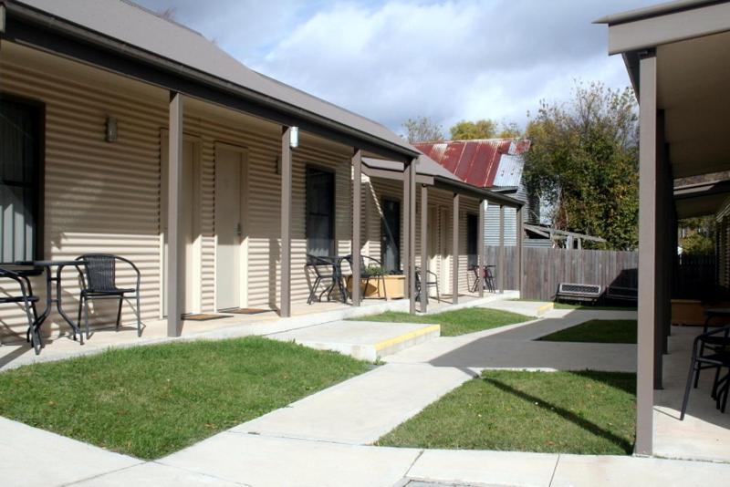 Millthorpe Motel Exterior photo