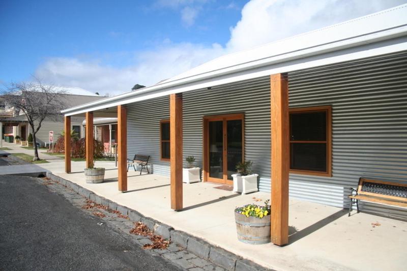 Millthorpe Motel Exterior photo